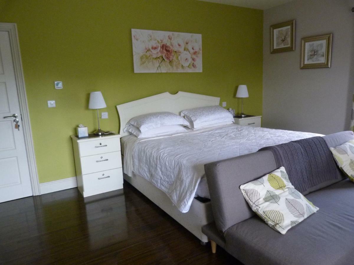 Arvalee Retreat With Outdoor Hottub Bed & Breakfast Omagh Bagian luar foto